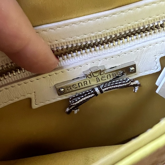 VINTAGE HENRI BENDEL LEMONY YELLOW OSTRICH LEATHER CROSSBODY TASSLE BAG RARE - Picture 13 of 16